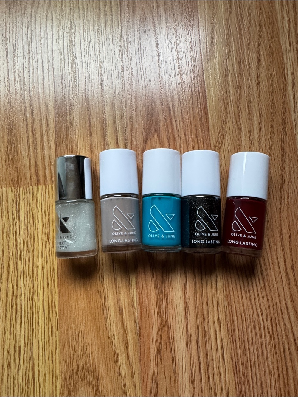 ✨ Olive & June - Nail Colors Bundle of 5